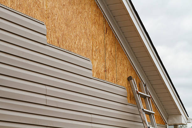 24/7 Emergency Fiber Cement Siding experts in Madison, IN